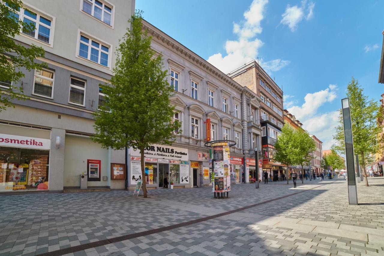 The Dante Apartments 1988, City Centre Cheb Eksteriør bilde